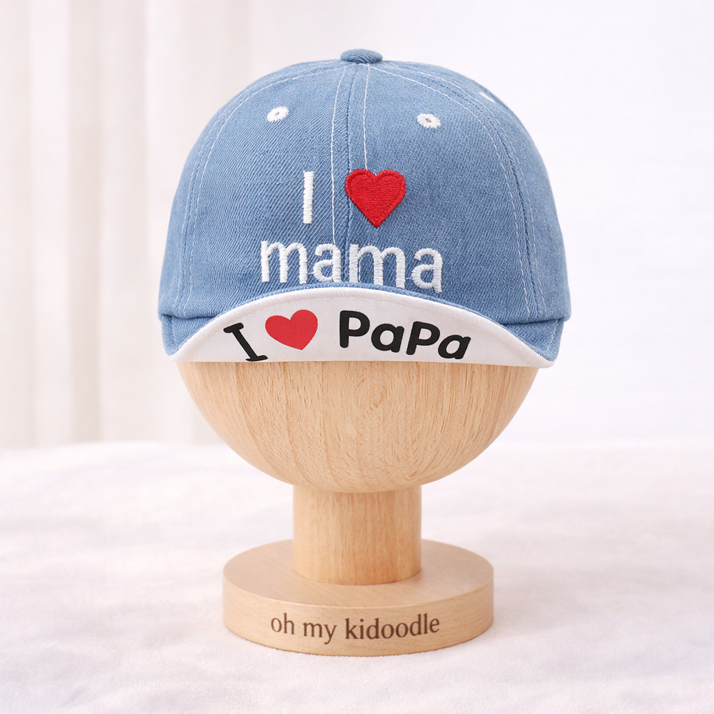 Chapeau de Soleil Bébé Coton Brodé Motif Cœur Light Blue 46cm